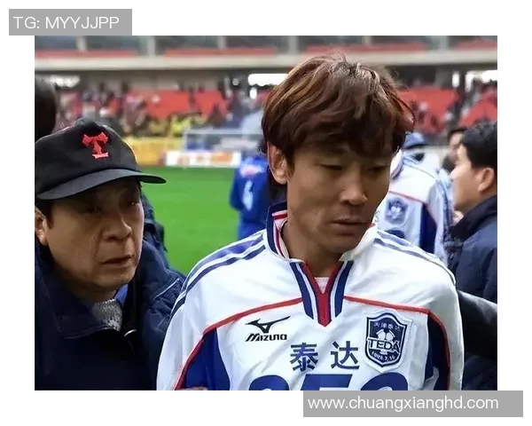 粤语专访足球明星畅谈赛场背后的故事与人生经历